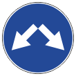 Дорожный знак 4.2.3 «Объезд препятствия справа или слева» (металл 0,8 мм, II типоразмер: диаметр 700 мм, С/О пленка: тип А инженерная)
